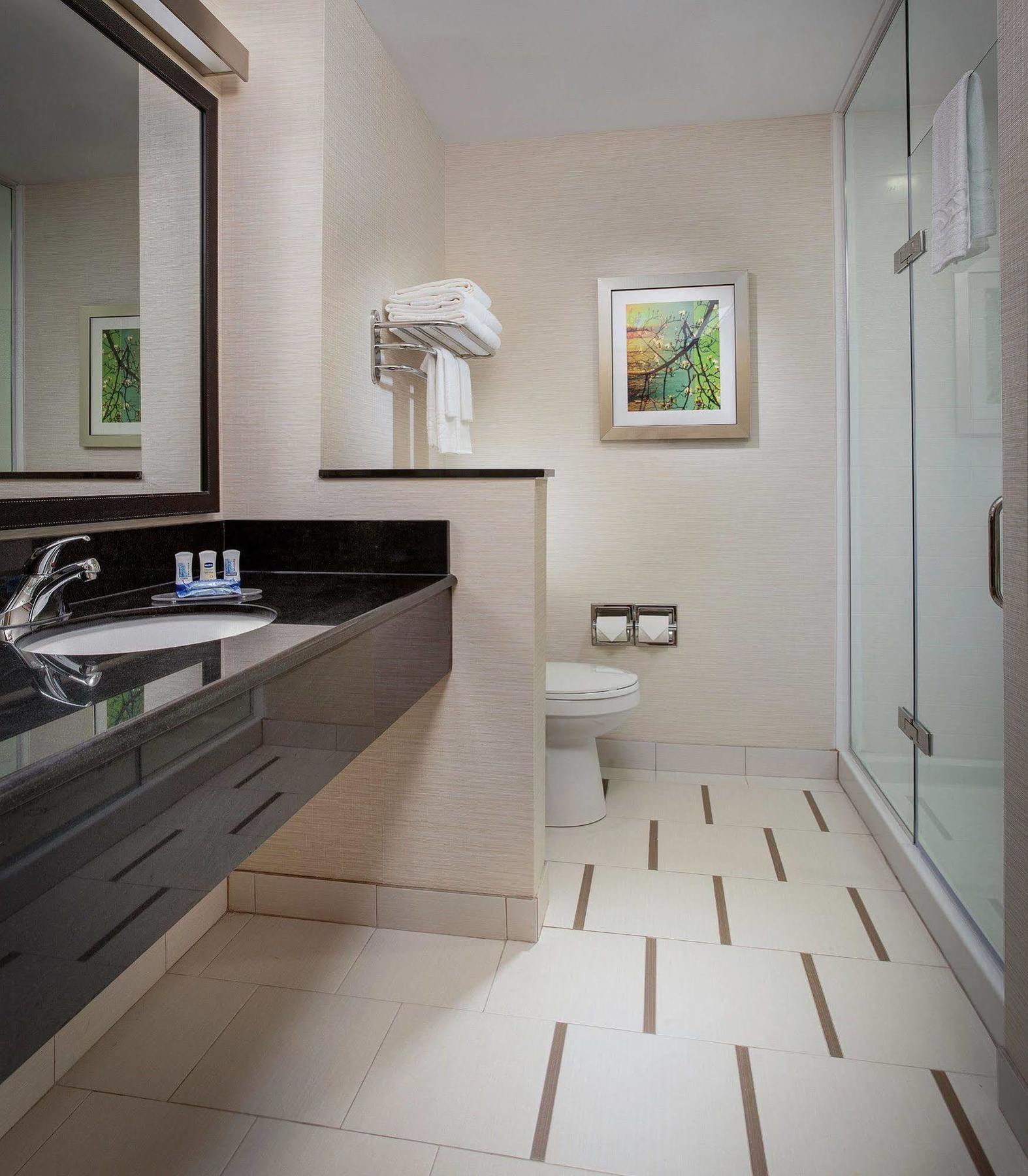 Hotel Fairfield & By Marriott Cut Off-galliano